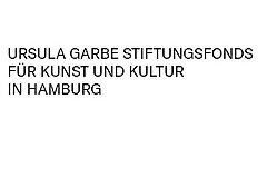 Schriftzug: Ursula Garbe Stiftungsfonds für Kunst und Kultur in Hamburg