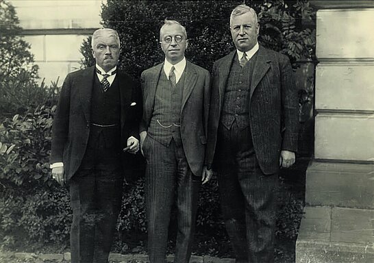 Unbekannt: Porträt Kurt, Franz und Georg Hirschland, o. J. 